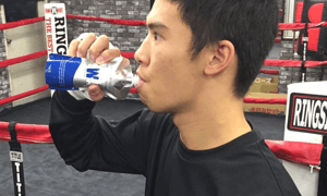 プロボクサー　定常育郎選手